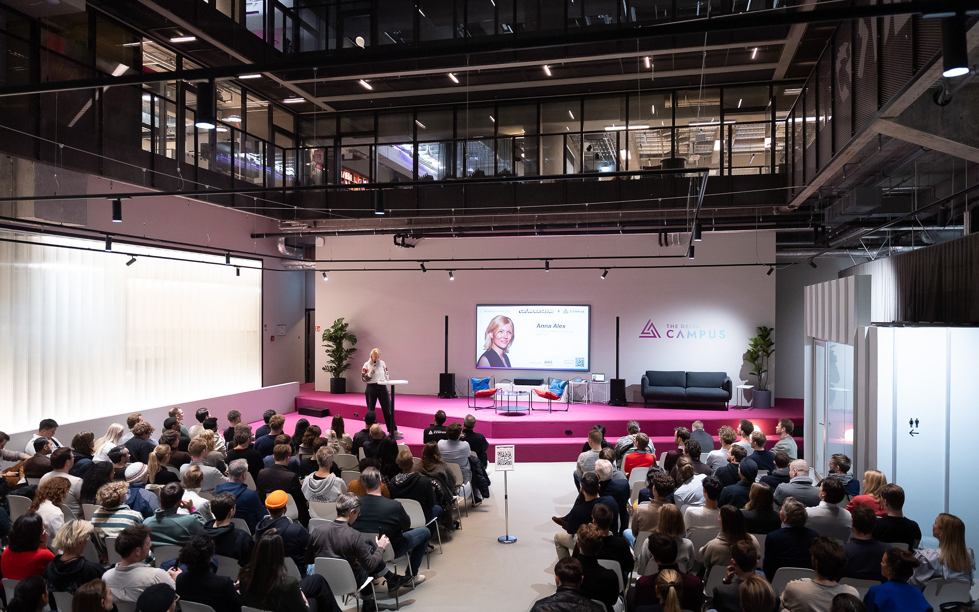 Bühnen-Event im The Delta Campus