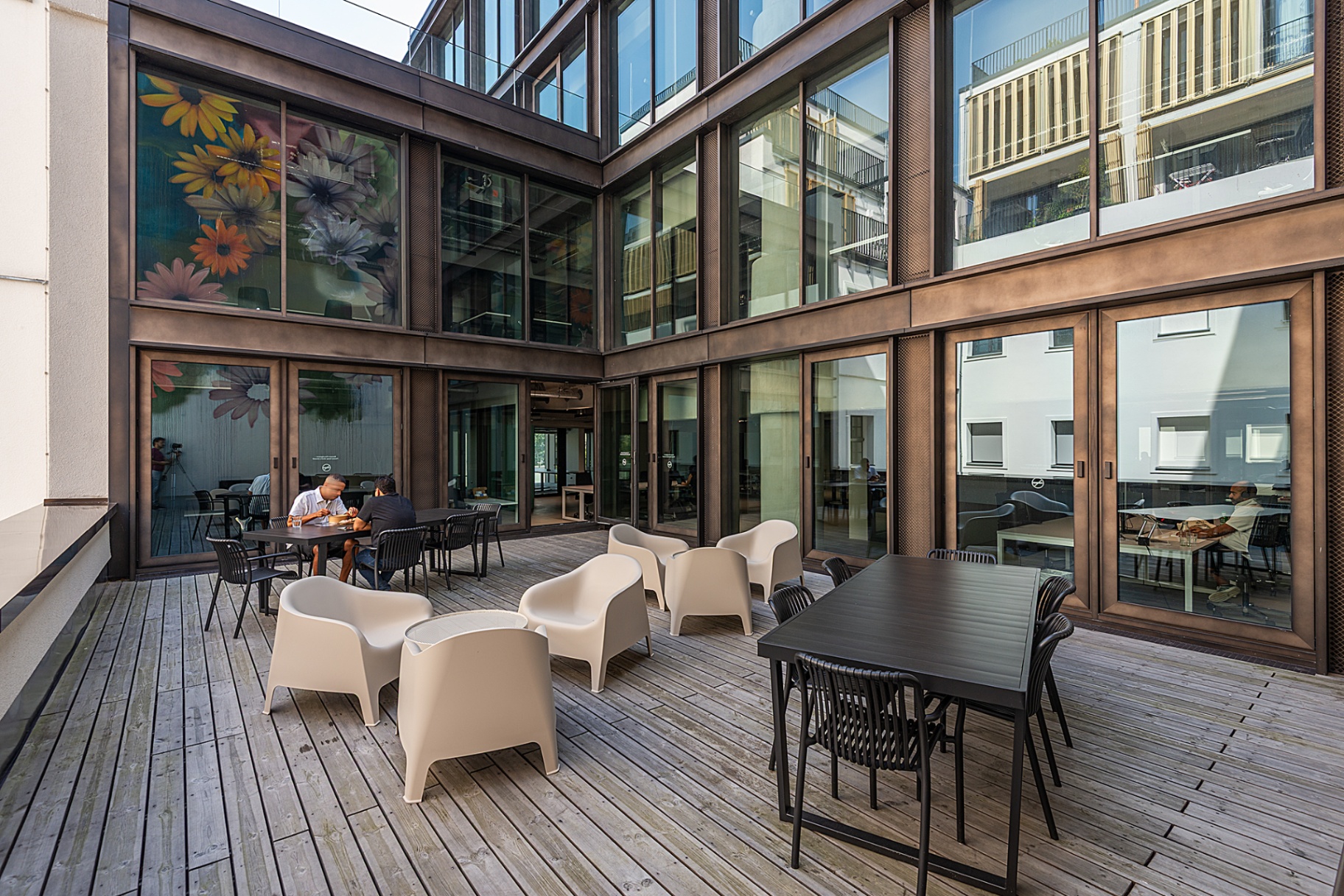 Outdoor Balconies & Terraces